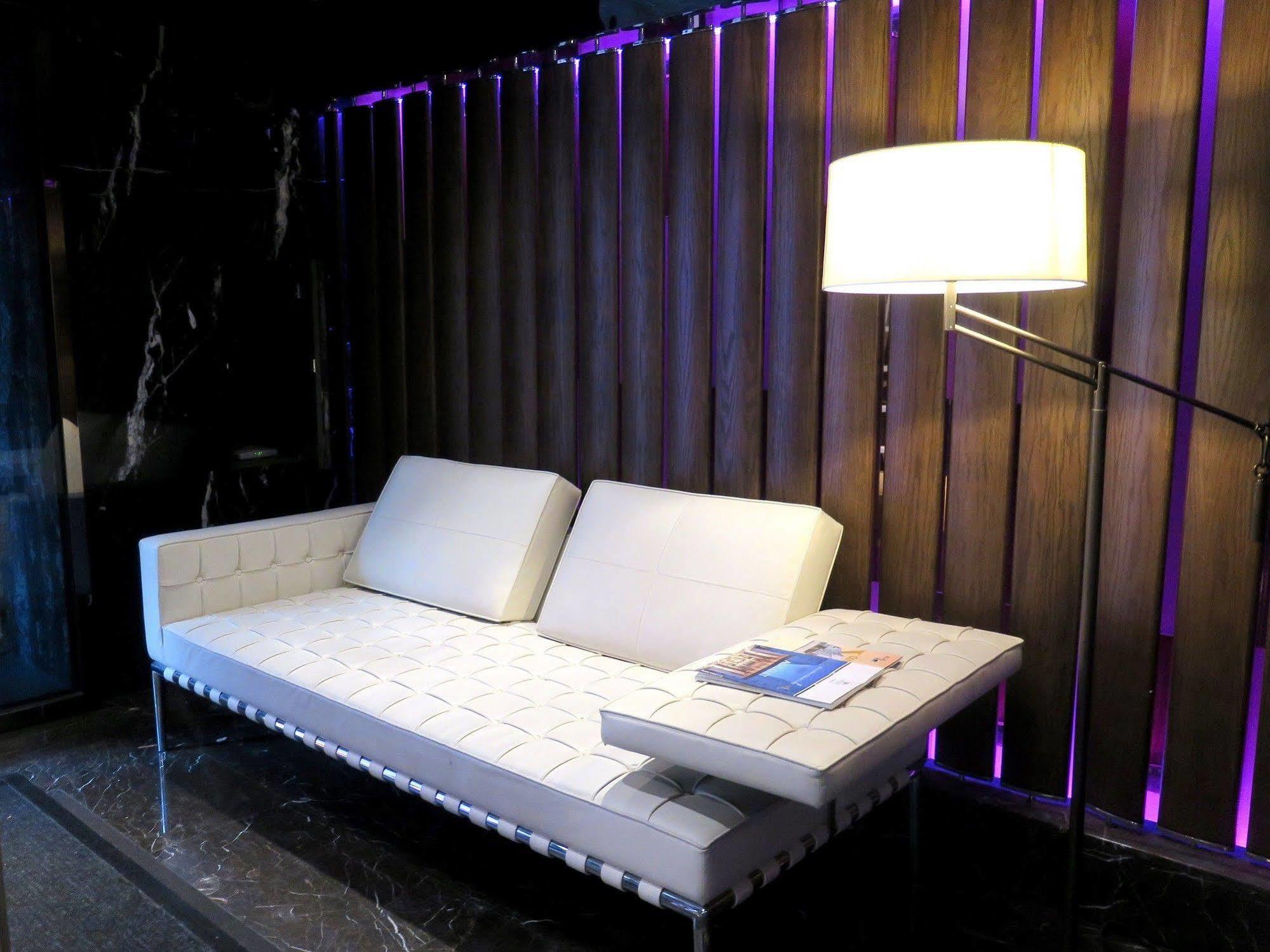 Hotel Pravo Hong Kong Exterior photo